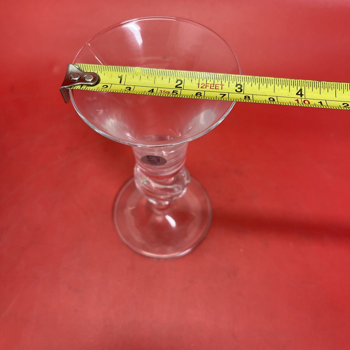SET OF 2 CRYSTAL CANDLESTICKS, FLUTE WITH SHELL