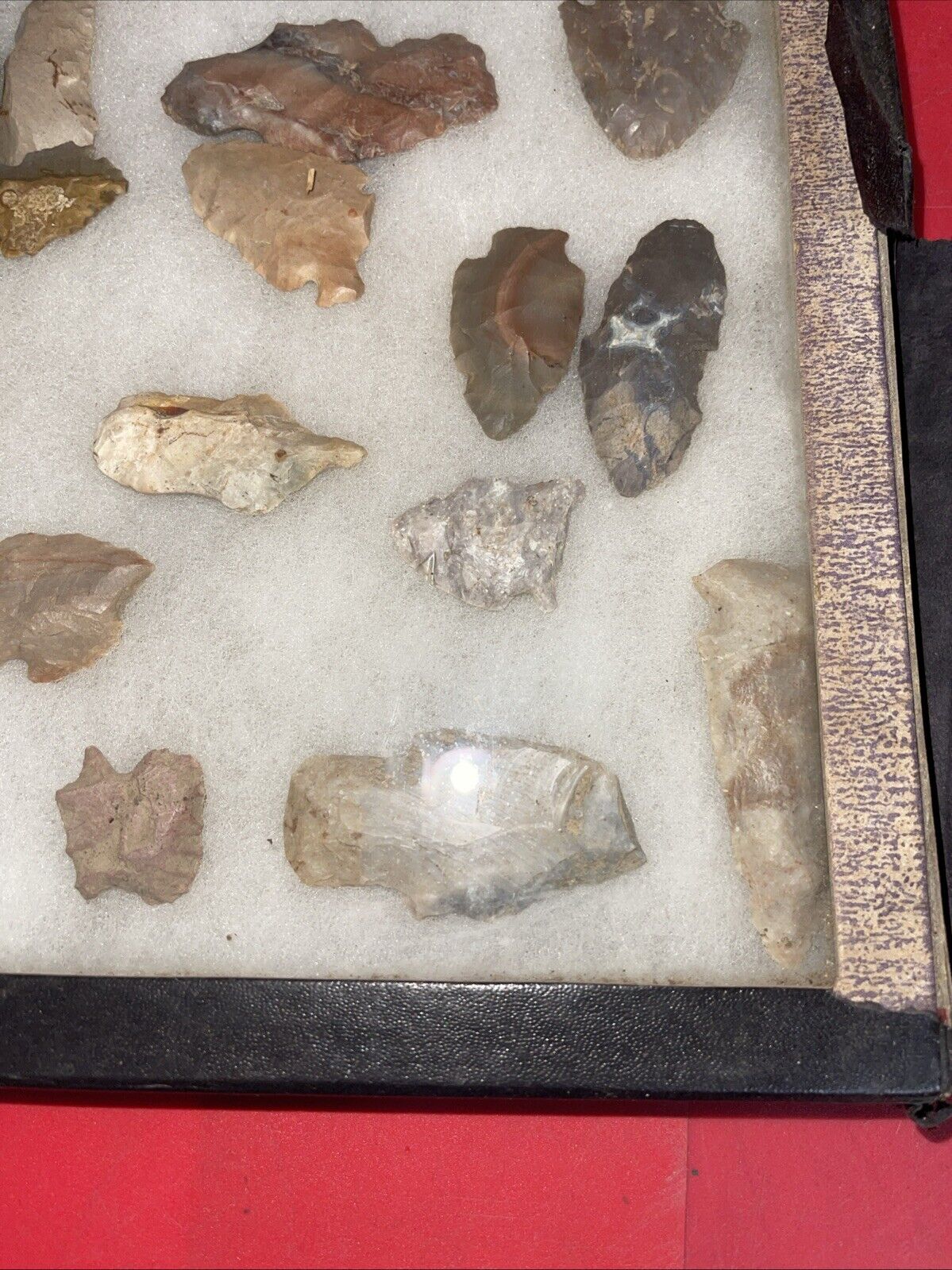 Native American Artifacts Lot 24 w/ Frame Arrowheads Collection 12”x8” Frame #4
