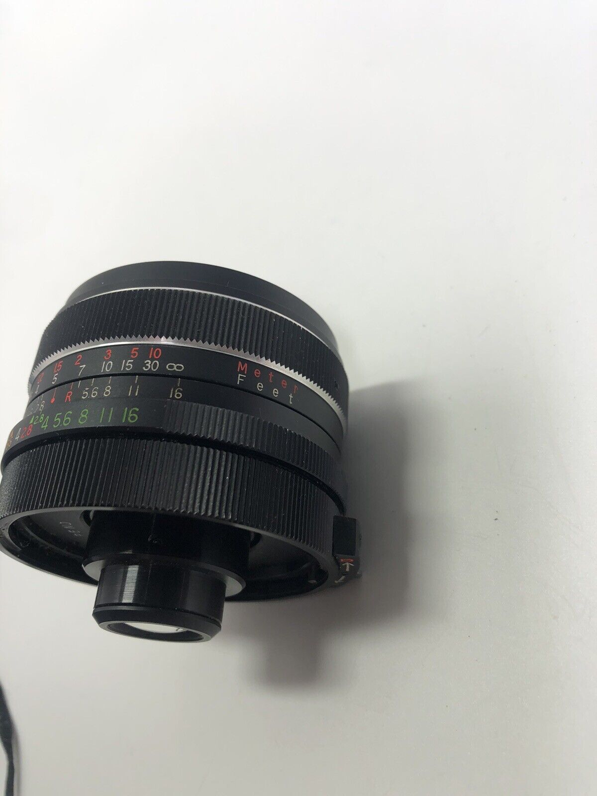 Vivitar 28mm MC Wide Angle 1:2.8 Camera Lens UNTESTED