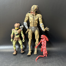 Lot Of 3 Predator & Alien Figures, #7