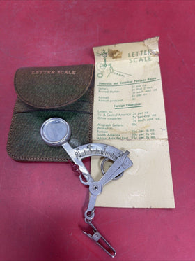 VINTAGE 1940'S LETTER SCALE POCKET SIZE IN ORIGINAL POUCH