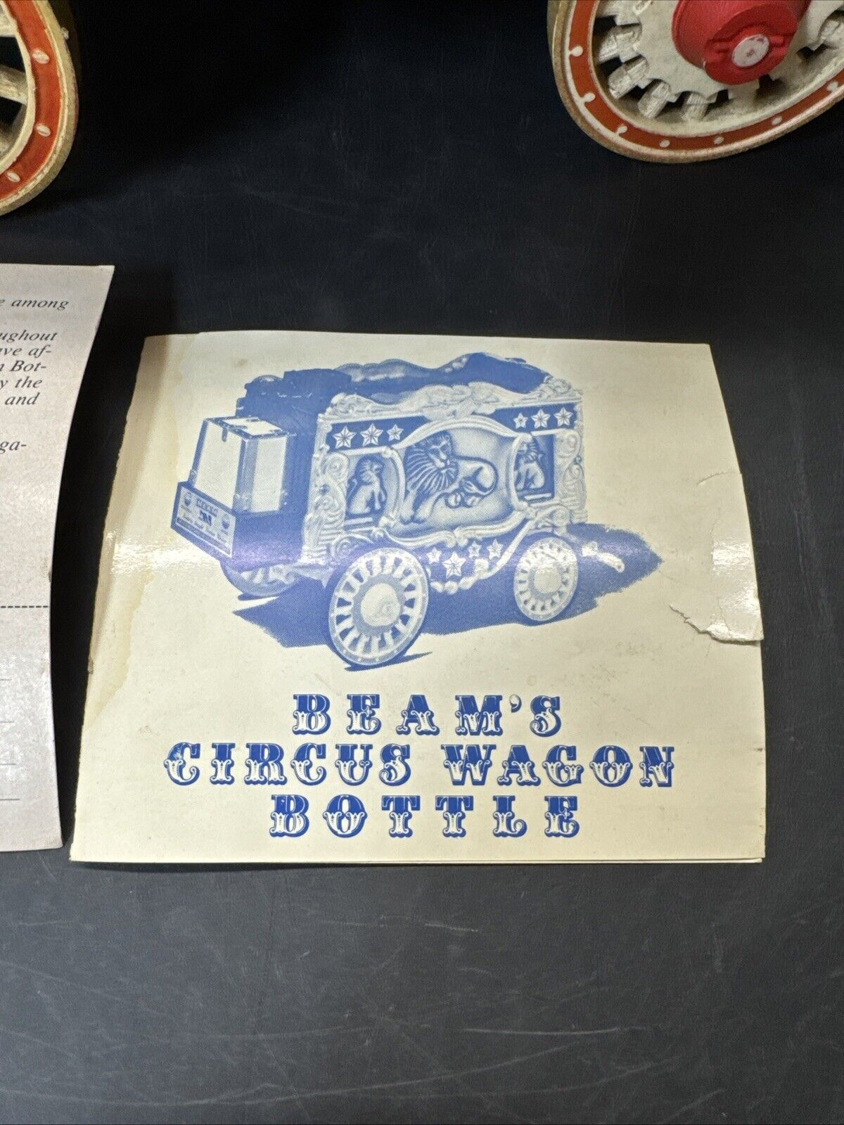 Vintage 1979 Regal Jim Beam Circus Wagon Car Lions Animals Decanter SEE PICS