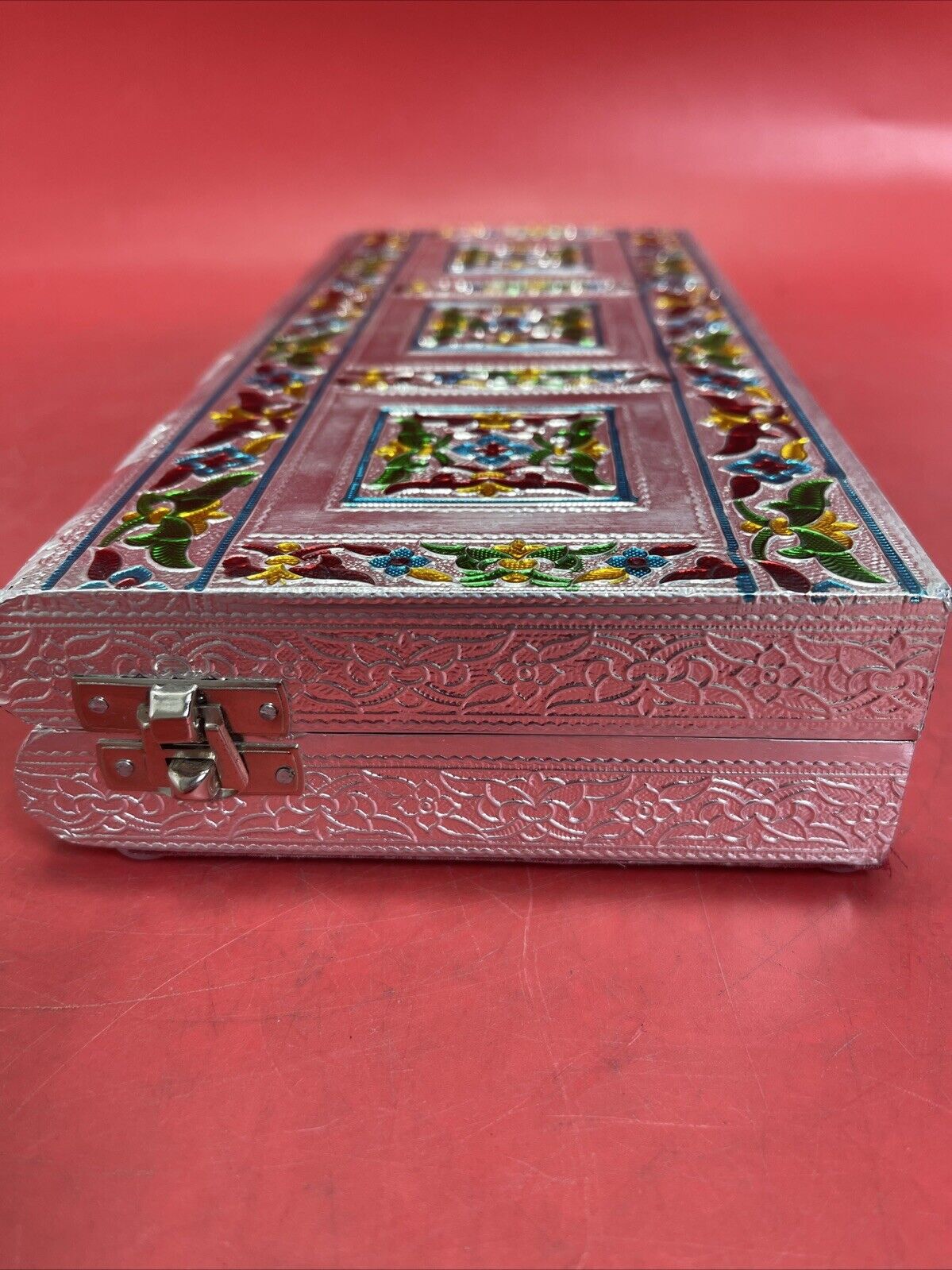 Handmade Flower Embossed Jewelry Box with Mirror Scratch Resistant Interior