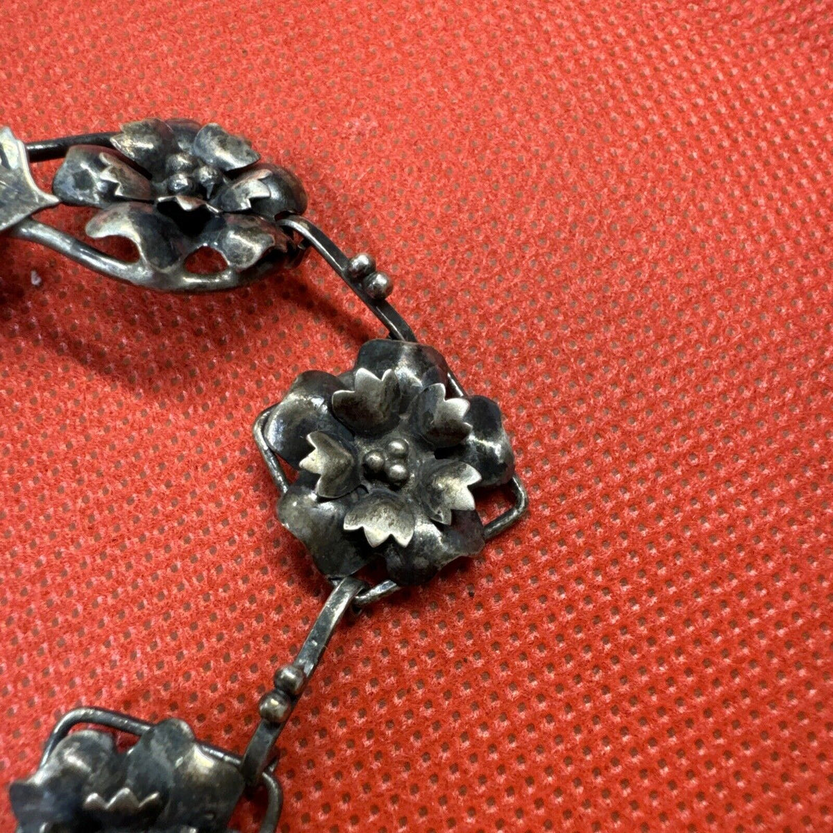 Antique Vintage Sterling Silver Bracelet 7” With Flowers