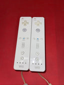Nintendo Wii Remote Charging Station By Nyko - 3Controller + 1 Nunchucks Bundle
