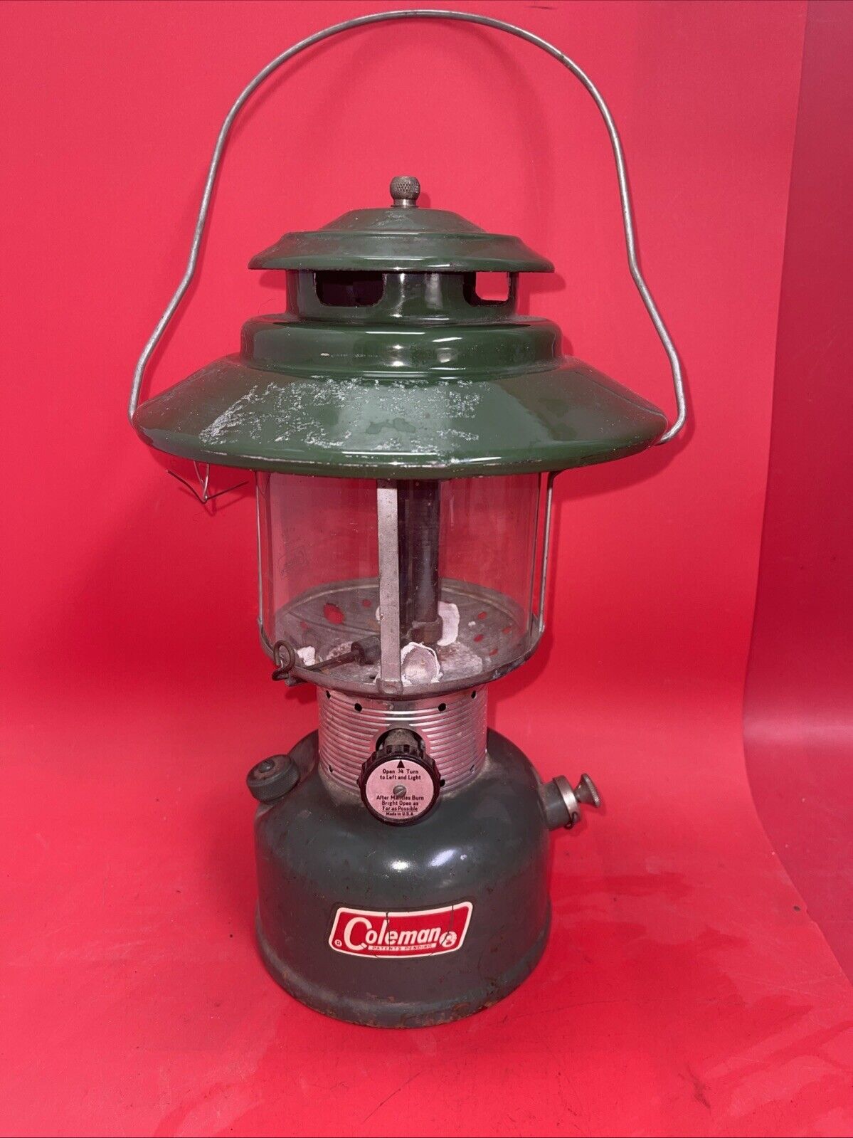 Vintage Coleman #228F Double Mantle Lantern Big Hat