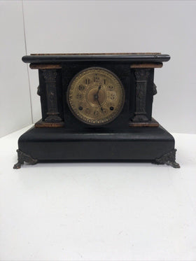 Seth Thomas Antique mantle Clock