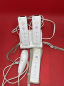 Nintendo Wii Remote Charging Station By Nyko - 3Controller + 1 Nunchucks Bundle