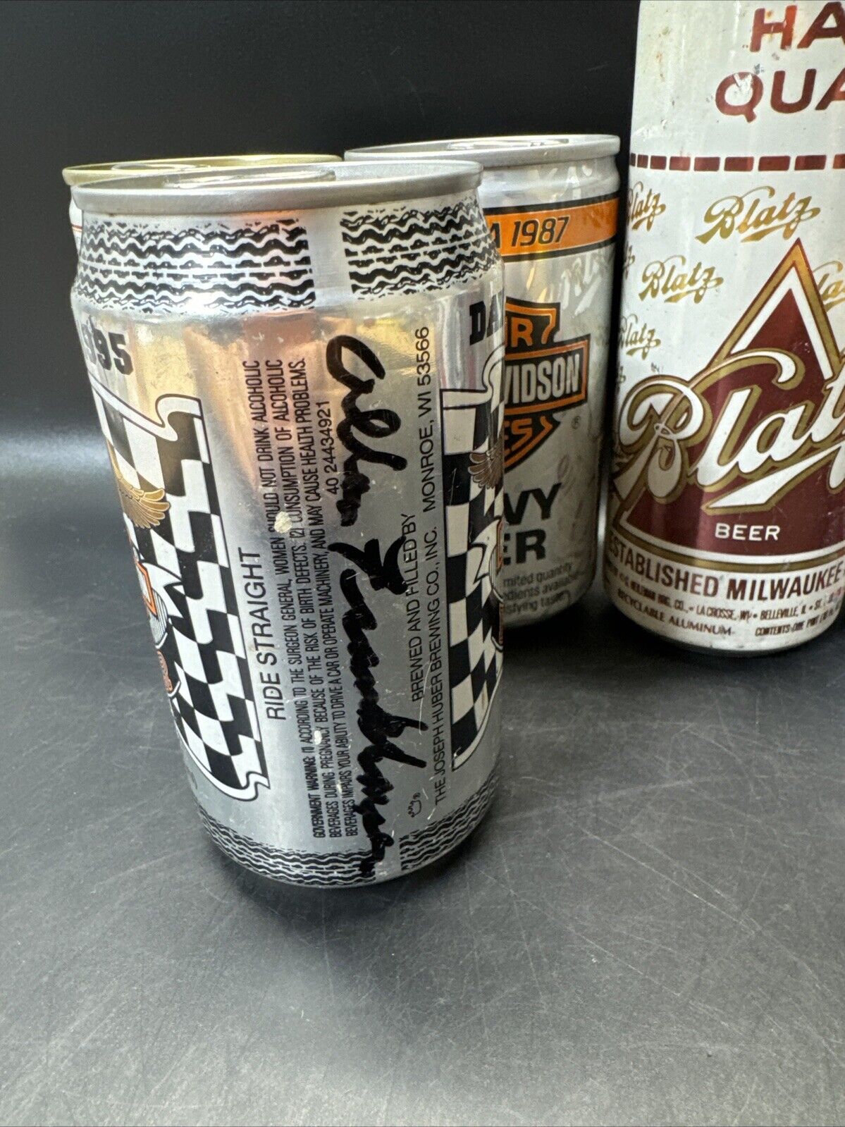 Vintage Beer Cans- Blatz, Red Bull, Billy, Harley Davidson,…/ Lot Of 7