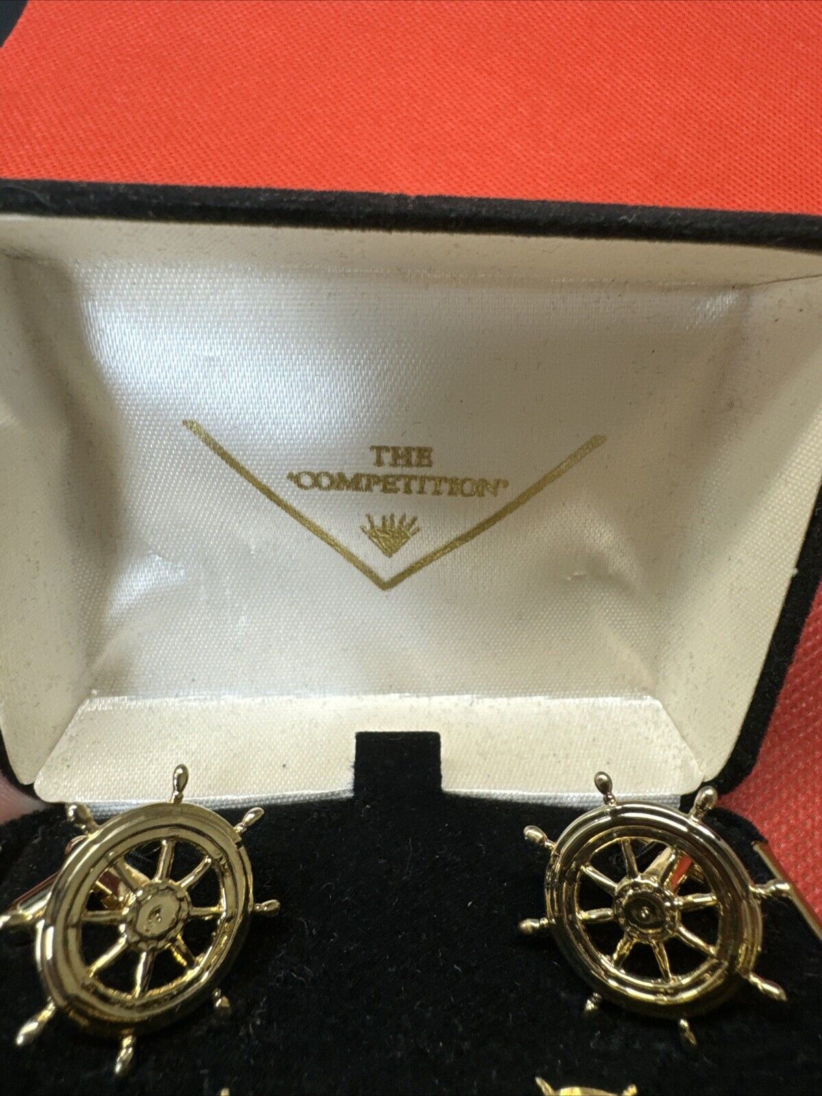 Vintage The Competition Gold Tone Cufflinks And 4 Pin