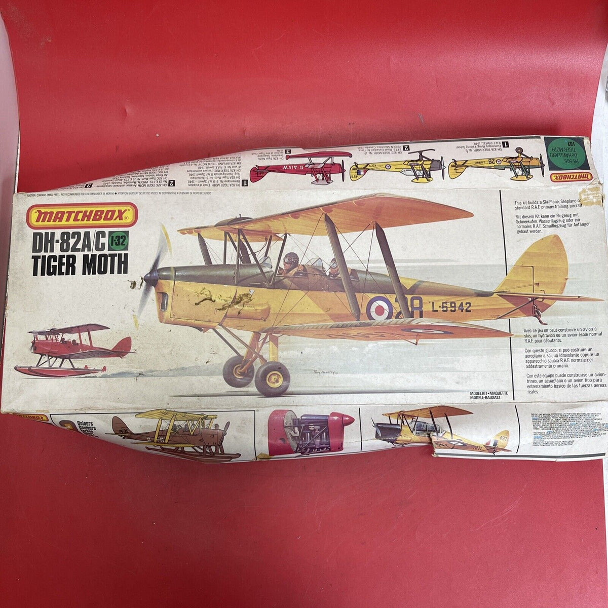 1/32 Matchbox DeHAVILLAND DH-82A/C TIGER MOTH w/Floats & Wheels RAF Biplane OOP