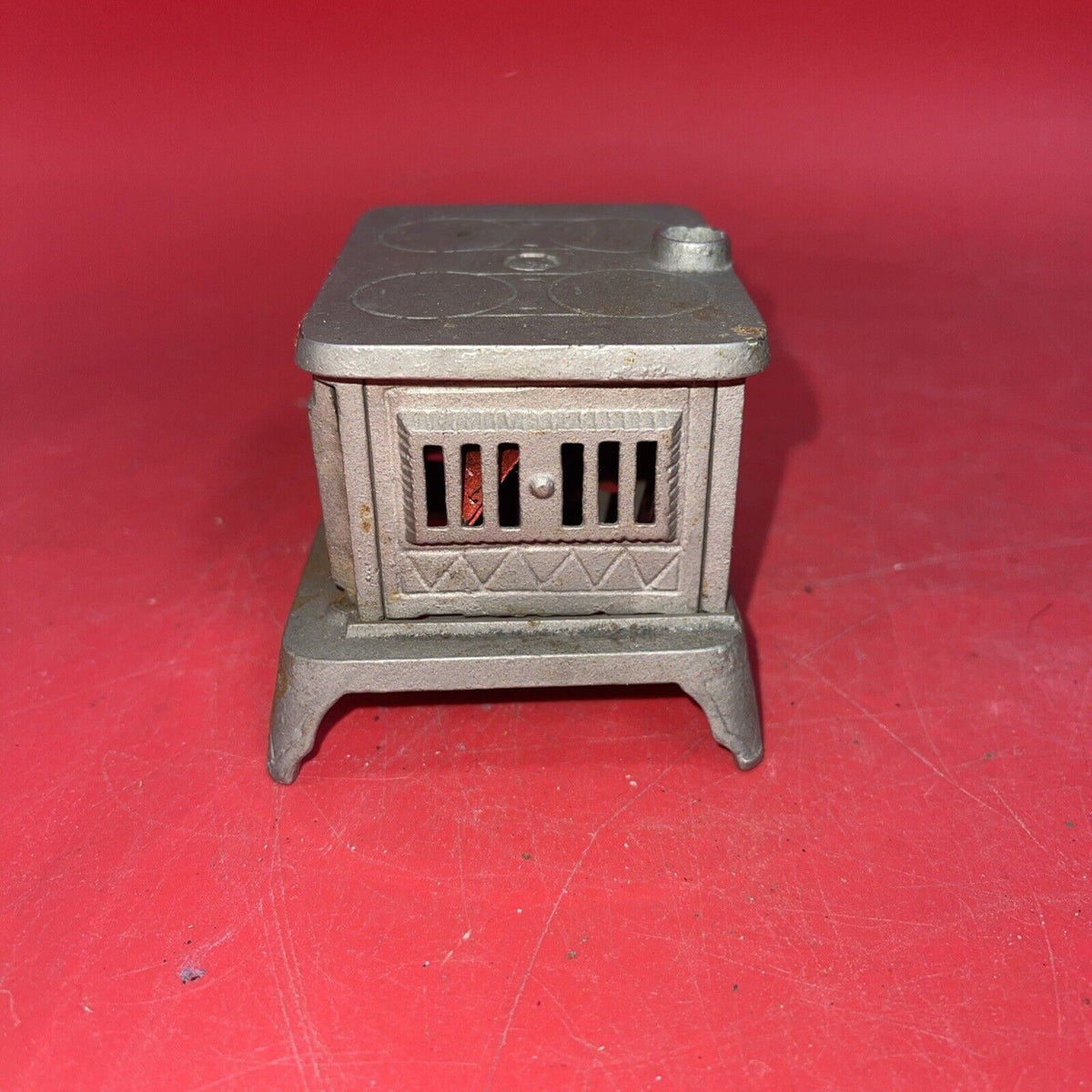 Vtg Star Miniature Cast Iron Cookstove 4x3 Dollhouse Sample Wood Burning Stove