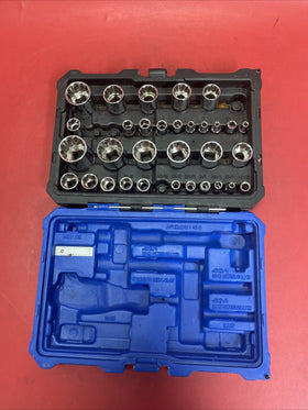 Kobalt 32-Piece Standard (SAE) and Polished Chrome Mechanics Tool Set