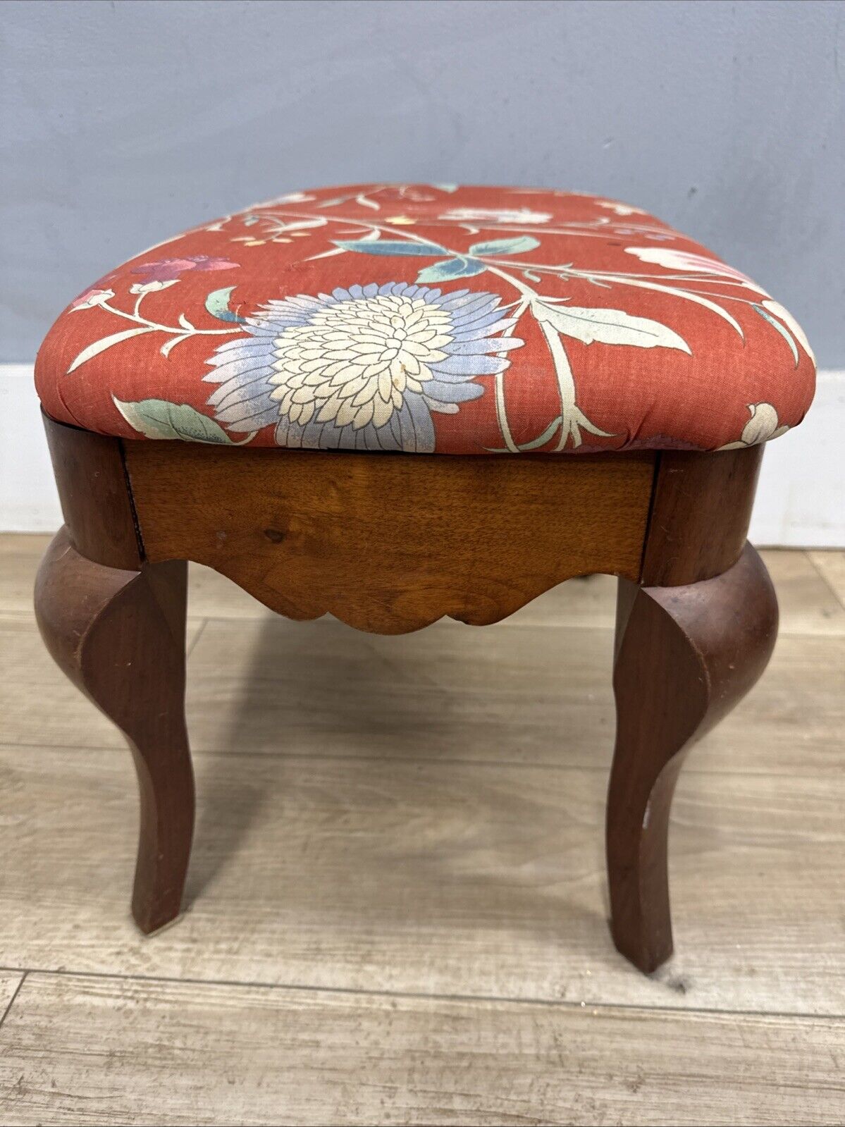 Vintage Needlepoint Footstool Floral Upholstery with Queen Legs