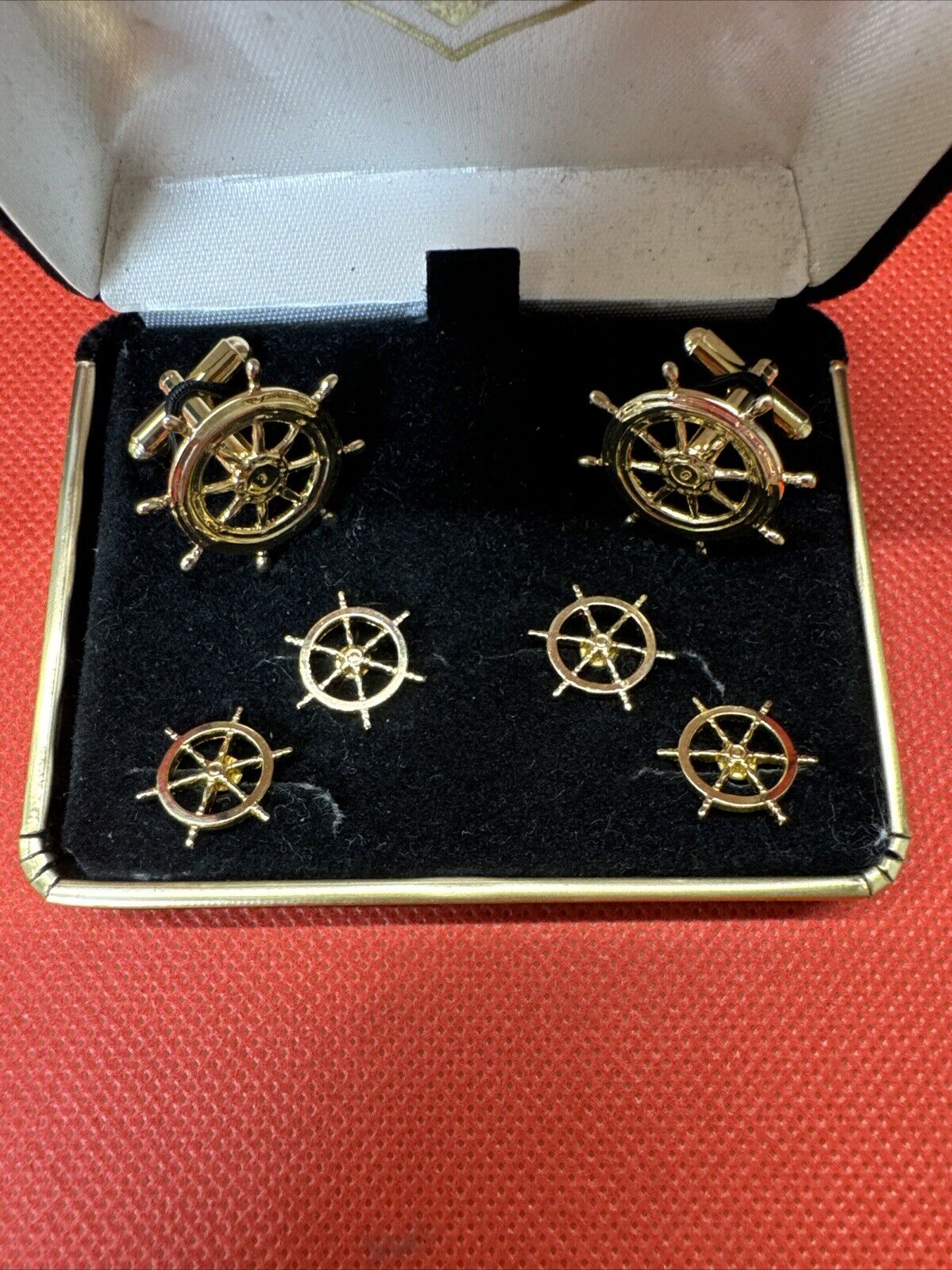 Vintage The Competition Gold Tone Cufflinks And 4 Pin