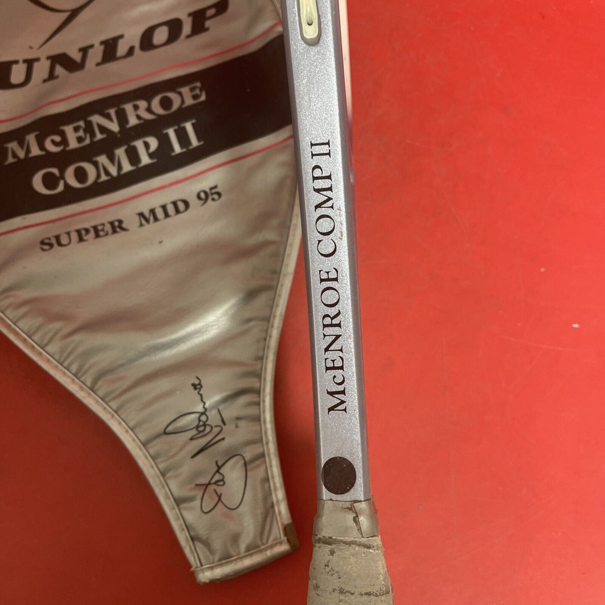 DUNLOP McENROE GRAPHITE PRO TENNIS RACQUET (4 3/8)