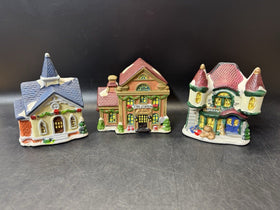 Vintage Christmas Village Cottage Tea Light Candle Holders Lot of 3 *1