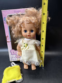 Vintage Dreamland Series Doll Donna 1989/ The Box Is Damaged