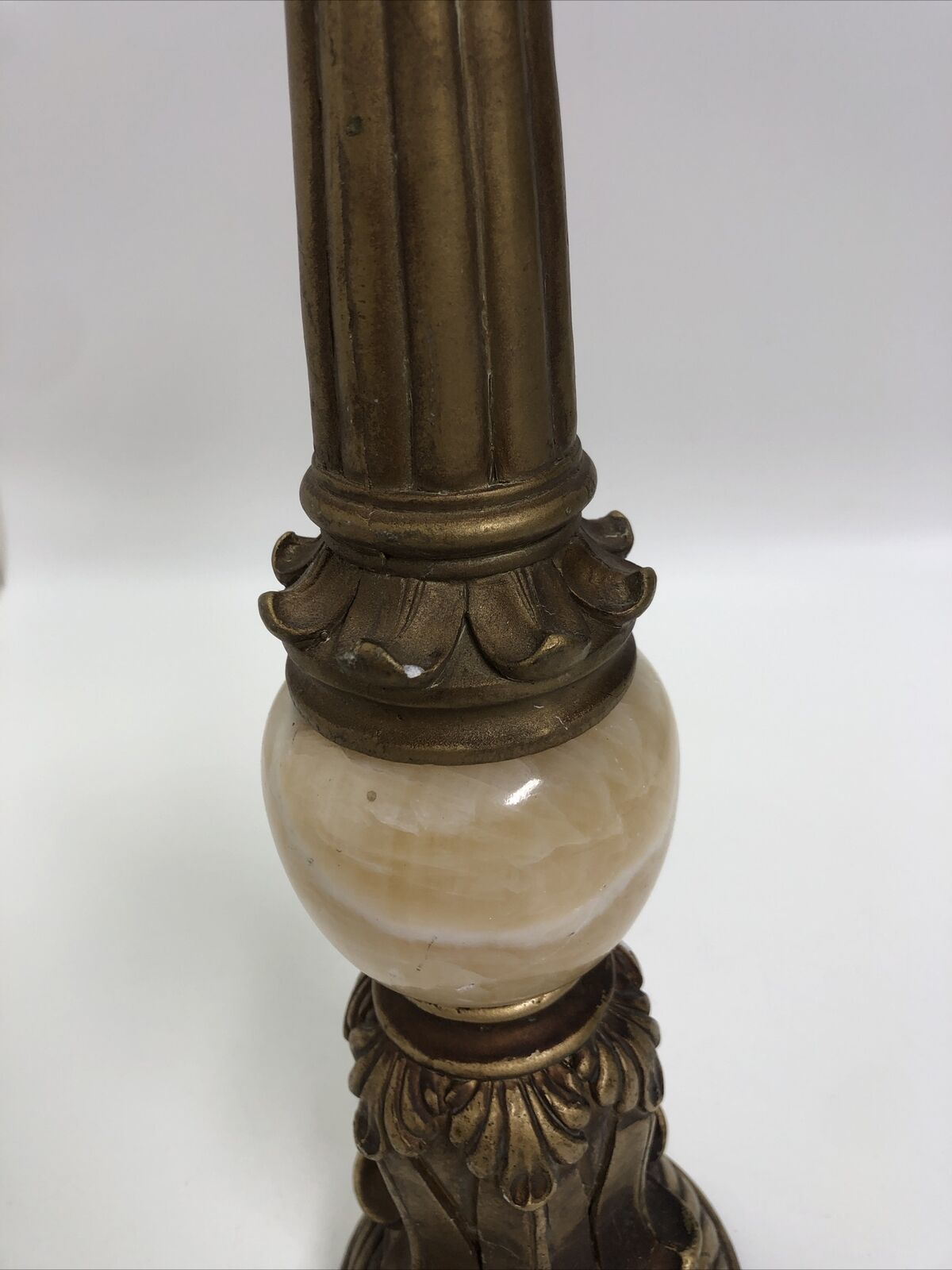 Pillar Candleholder Alabaster & Ornate Gold Gilt