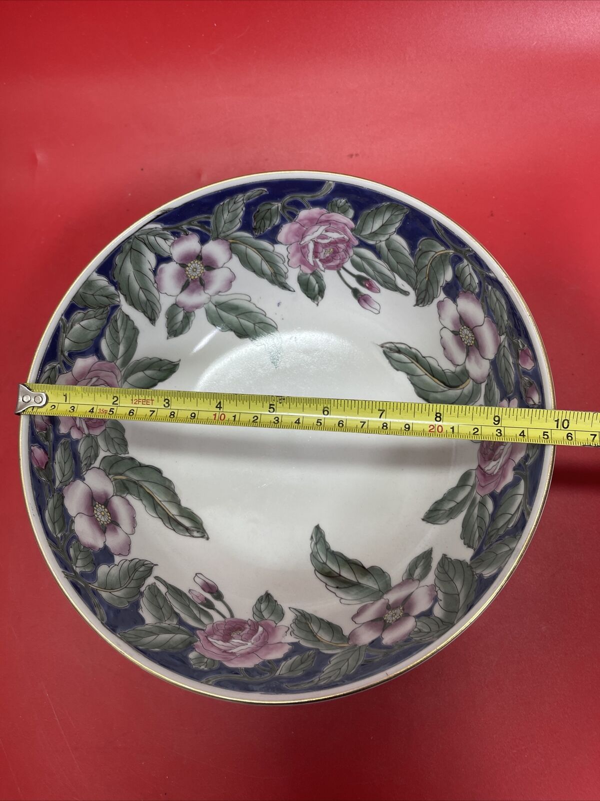 Andrea by Sadek Round serving plate, tall, with floral pattern