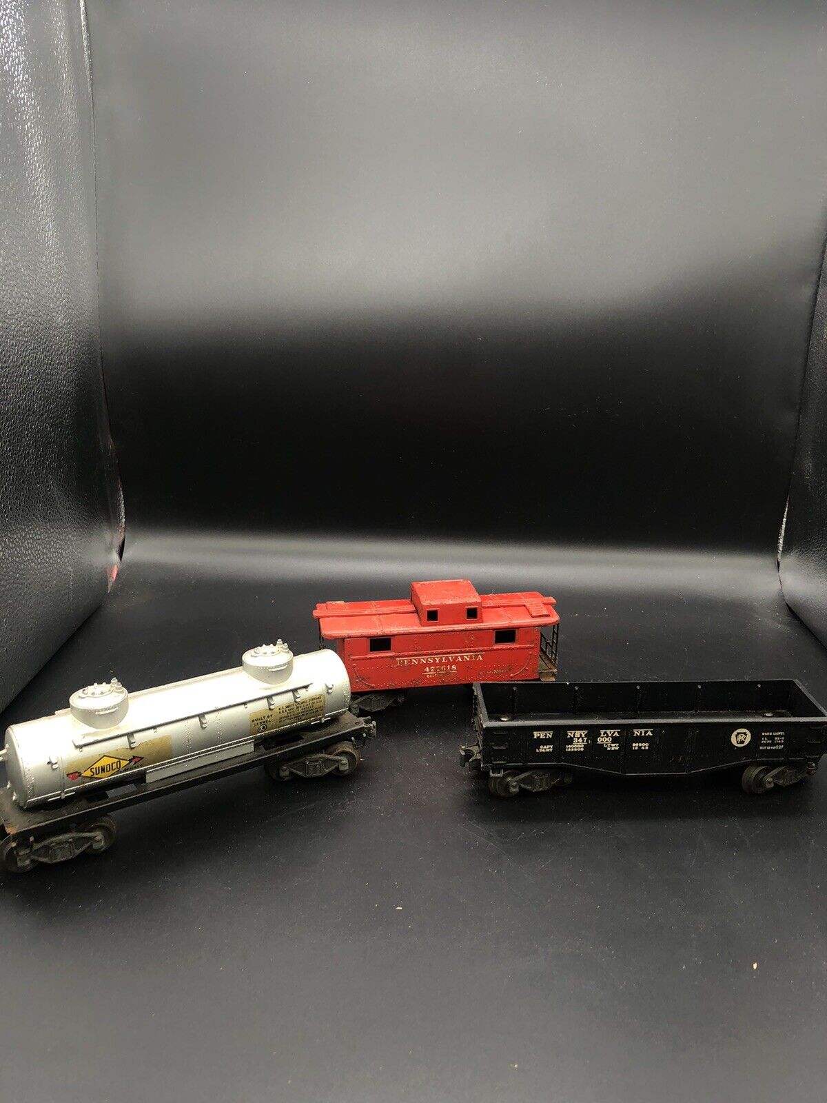 Vintage Lionel Trains O Gauge Post War Pennsylvania Metal Caboose Sunoco