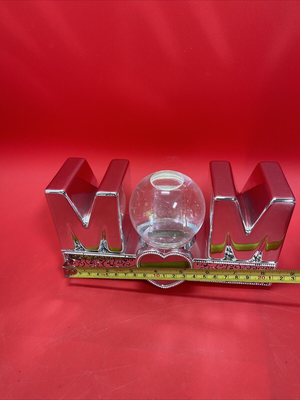 TR Mom Musical Snow Globe Plays Stevie Wonder I Just called to say I Love You