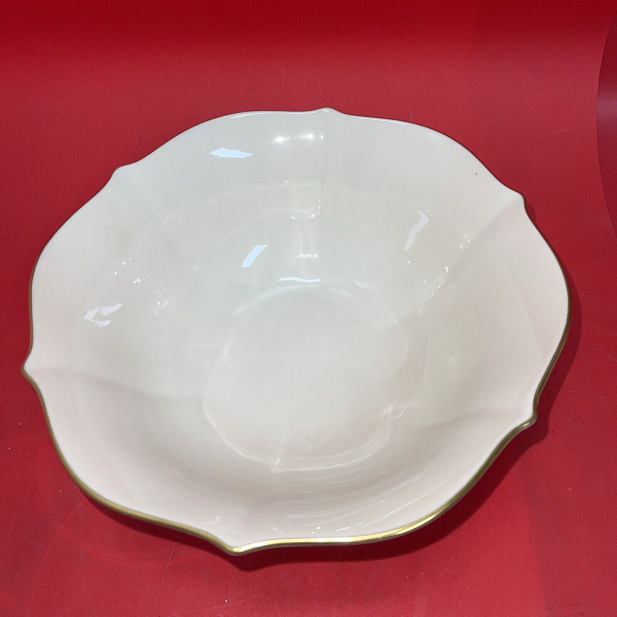 VINTAGE LENOX VANGOURD BOWL 9 1/2'' GOLD ACCENTS