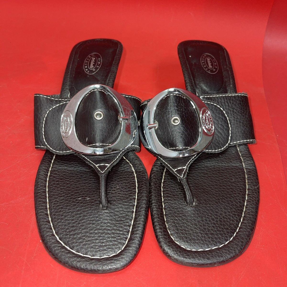 DR. SCHOLL'S SIZE 8 1/2 M  "ZODIAC" BLACK LEATHER  SANDAL w/ SILVER BUCKLE