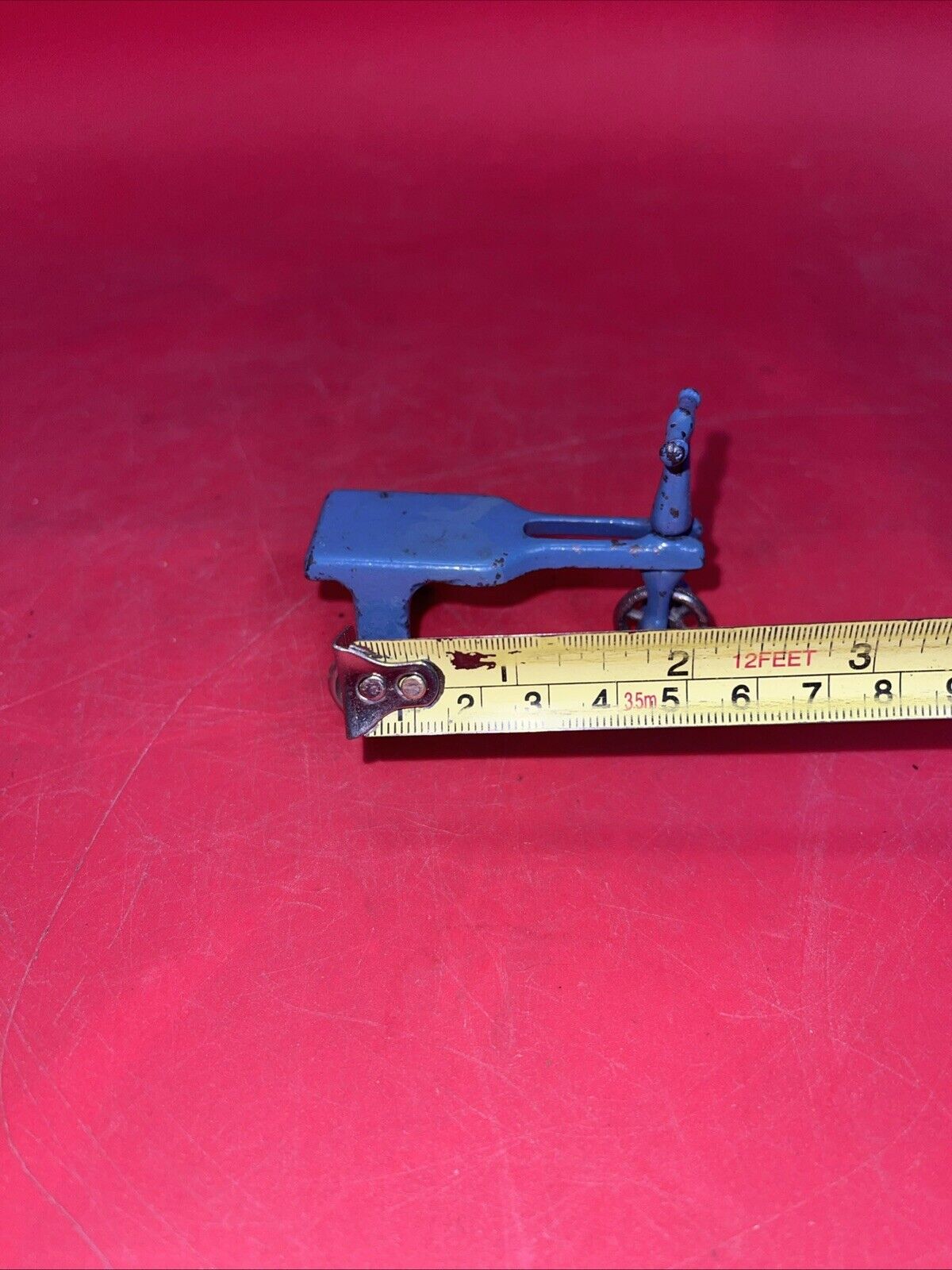 ARCADE KILGORE CAST IRON TOY MINIATURE BLUE TRICYCLE