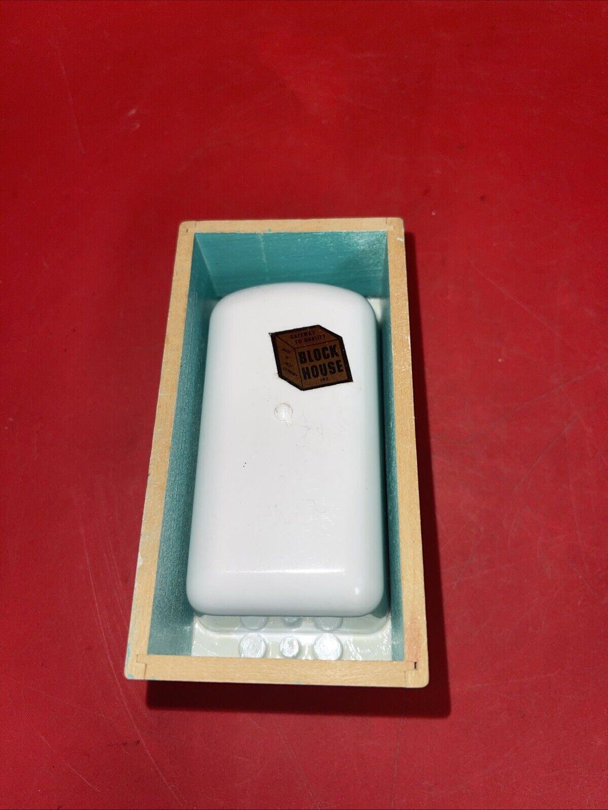 Vintage Block House  Plastic Dollhouse Furniture Bathroom Tub,  Sink, & Toilet