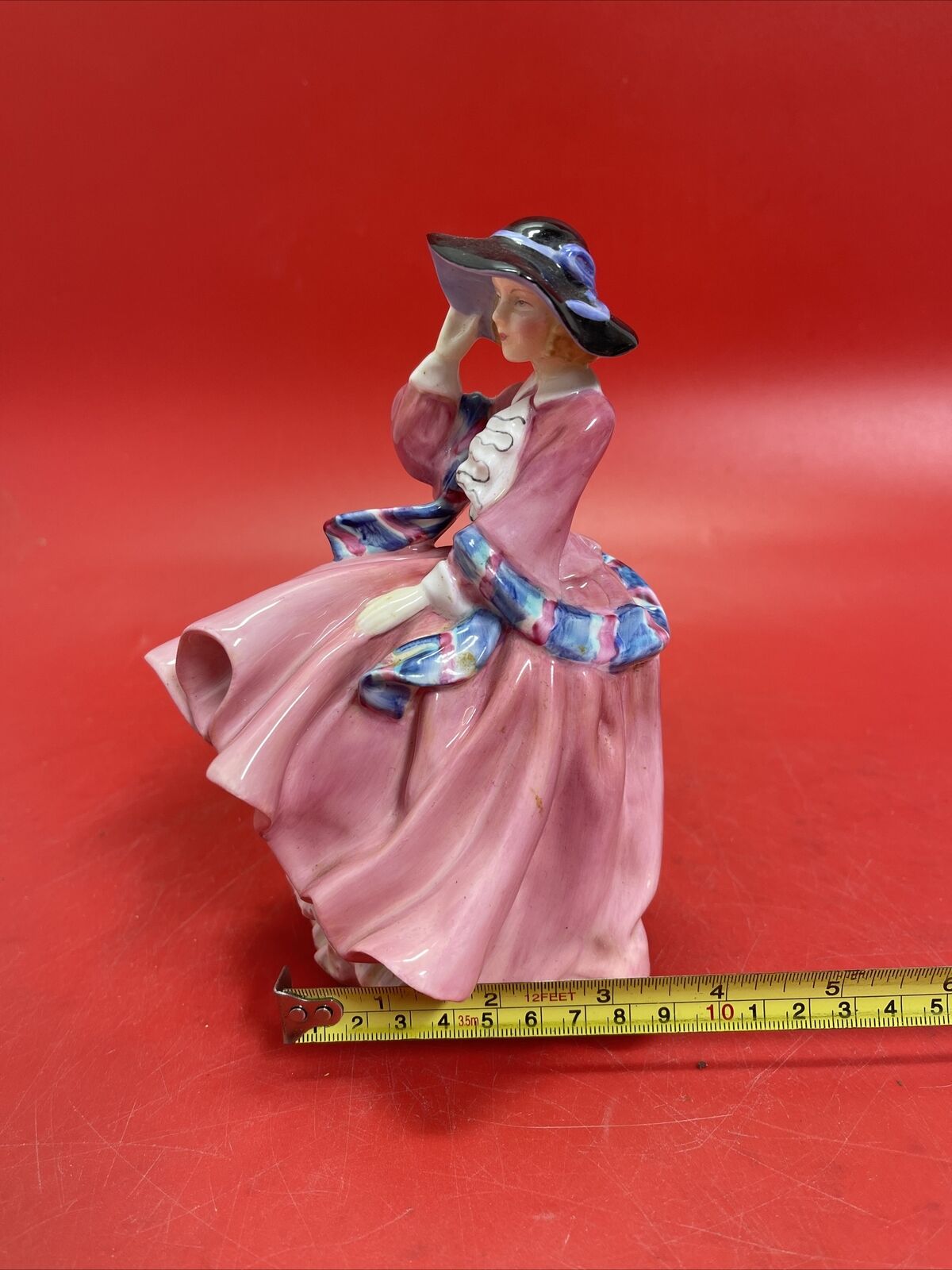 Royal Doulton Bone China Top o' the Hill Figurine Pink Dress HN1849 7.25"