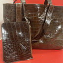 Vintage Lord & Taylor brown crocodile embossed genuine leather bag made in Italy
