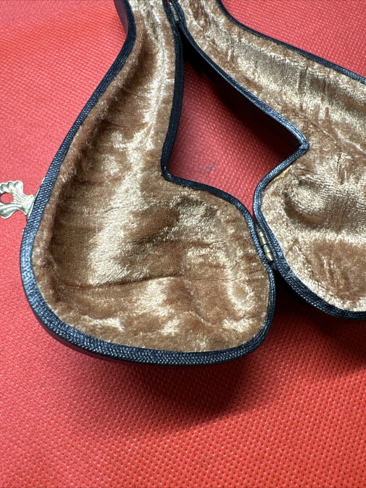 VINTAGE Small Pipe Case/ Made In Turkey