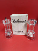 Salt Shaker & Pepper Mill