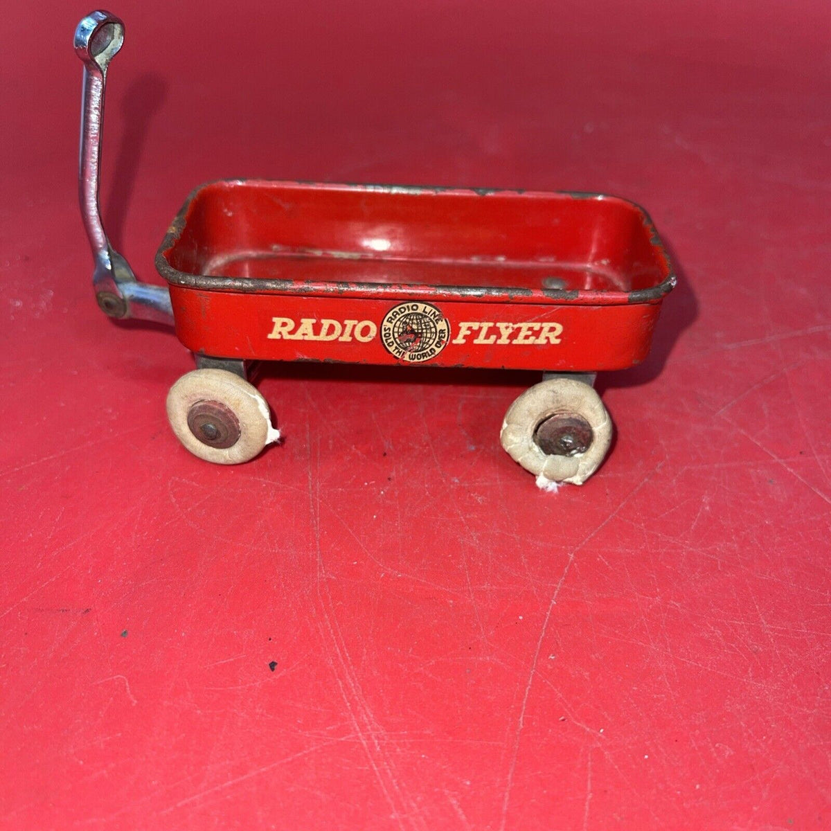 VINTAGE 1930'S RADIO FLYER PULL WAGON