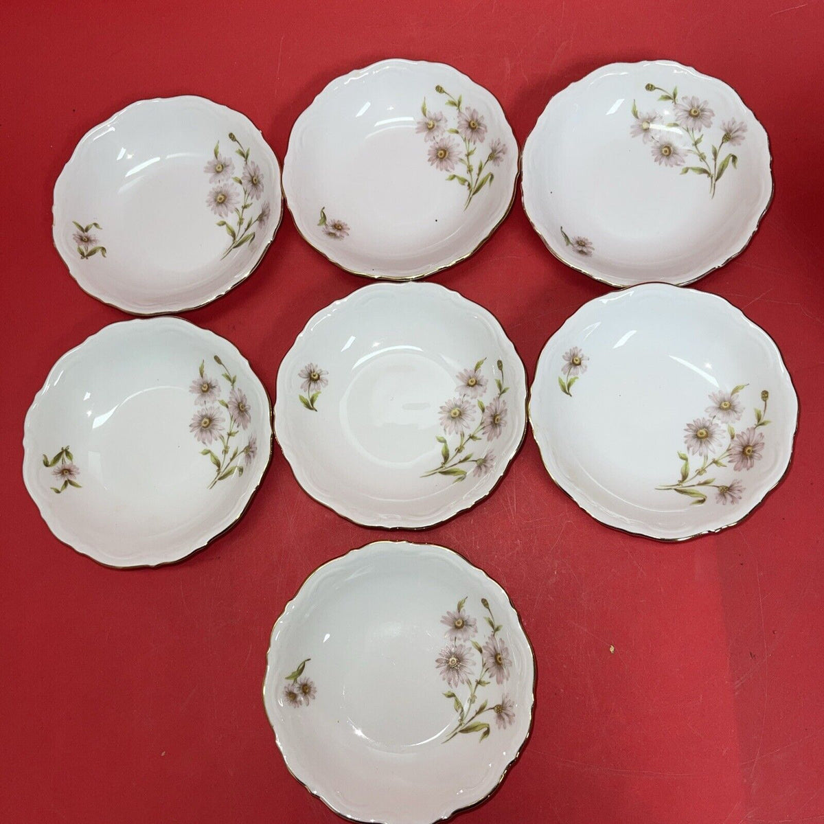 Mitterteich Daisy Bell 5" Dessert Bowls Lot 7 & 1 Creamer