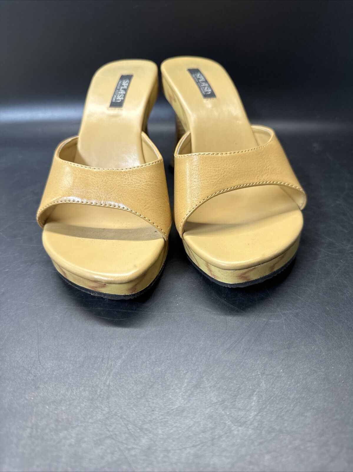 Splash Platform Chunky Wood Heel Sandals Size 8.5