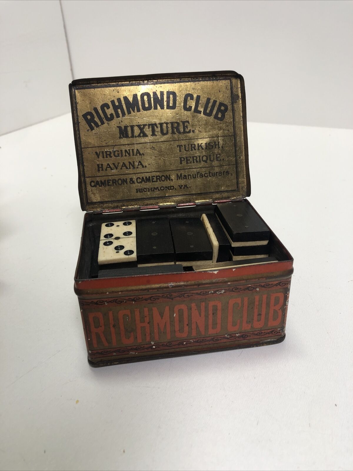 Richmond Club Mixture Tobacco Cameron & Cameron Richmond VA Tin Domino Game