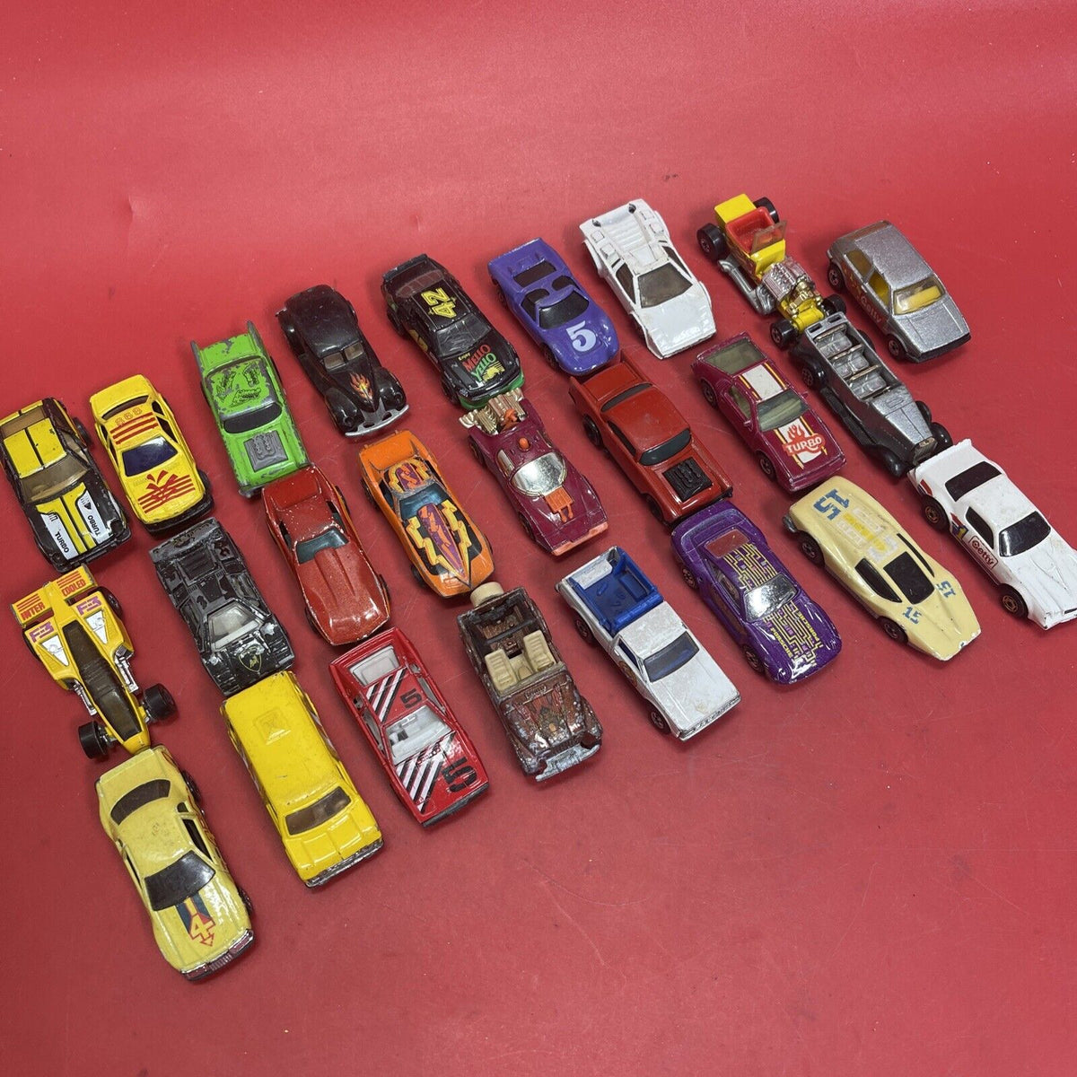 Vintage Lot of 25   Cast Cars #2