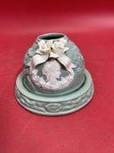 Green White 4 1/2" Jadette Stoneware Carved Cameo Flowers 2 Pc Figurine Holder