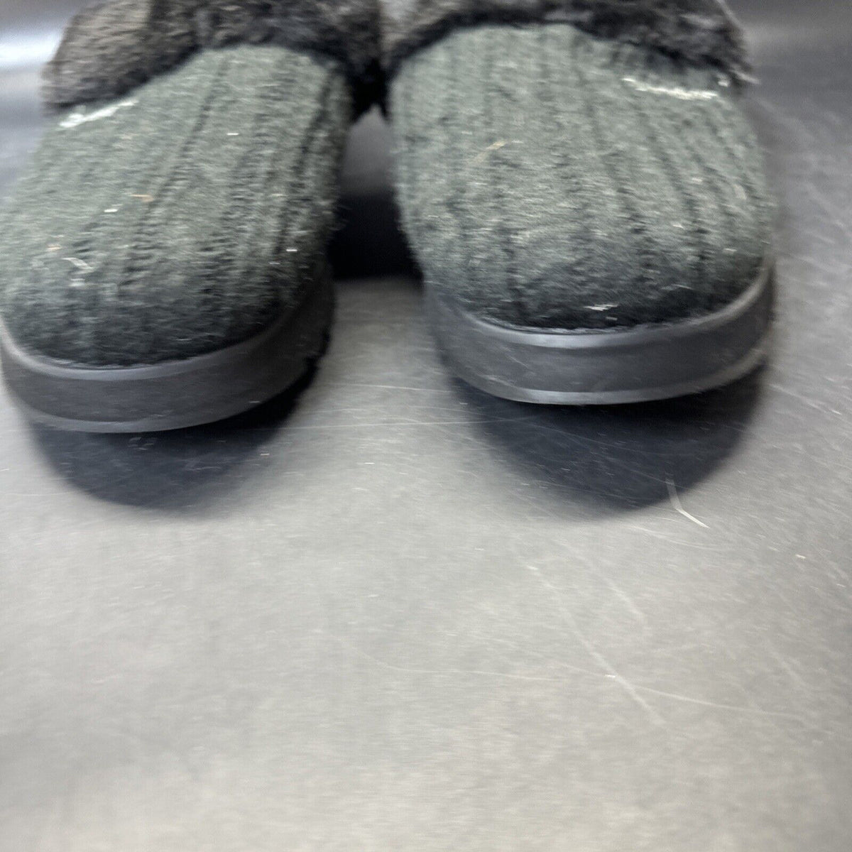 Skechers Slippers Womens Size 7.5 Black