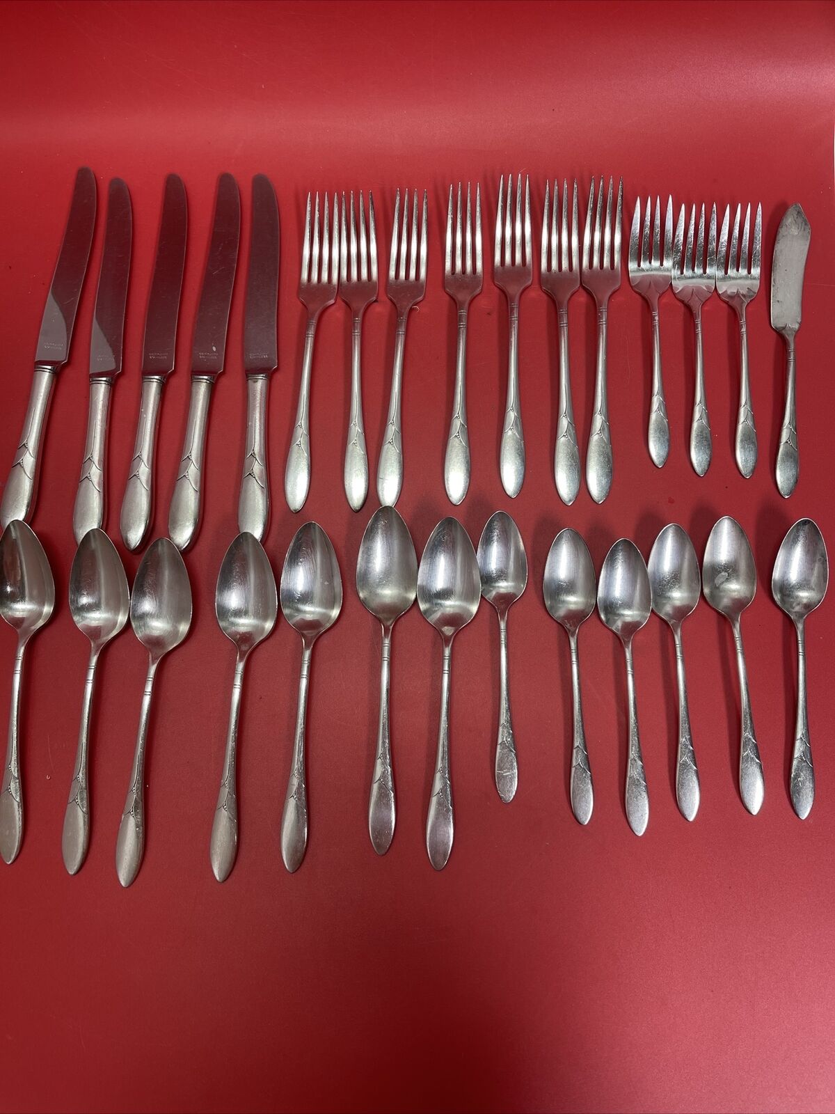 Set of 29 Items in Stainless Steel Community