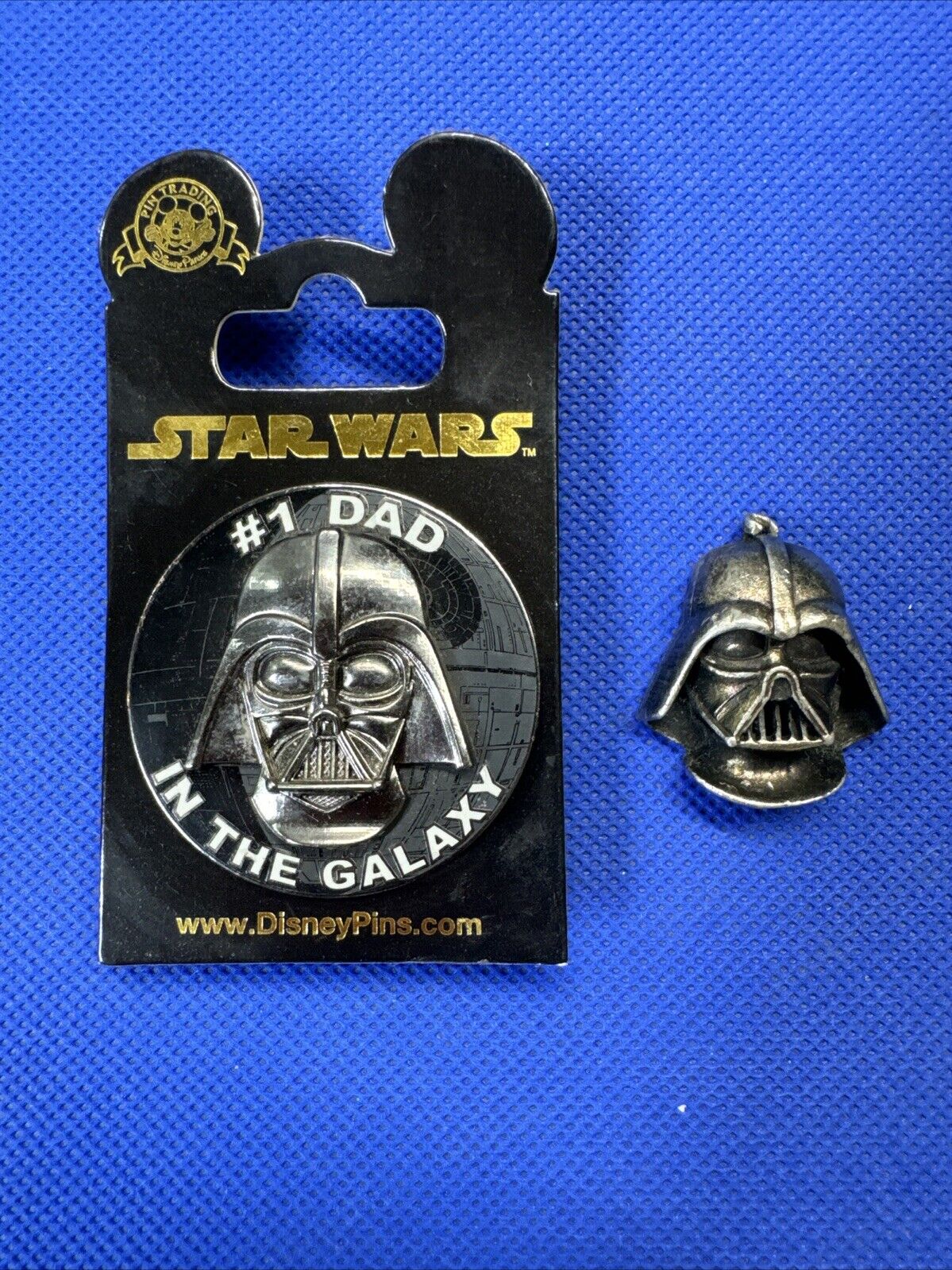 Star Wars Disney Darth Vader #1 Dad In the Galaxy Pin And Pendant