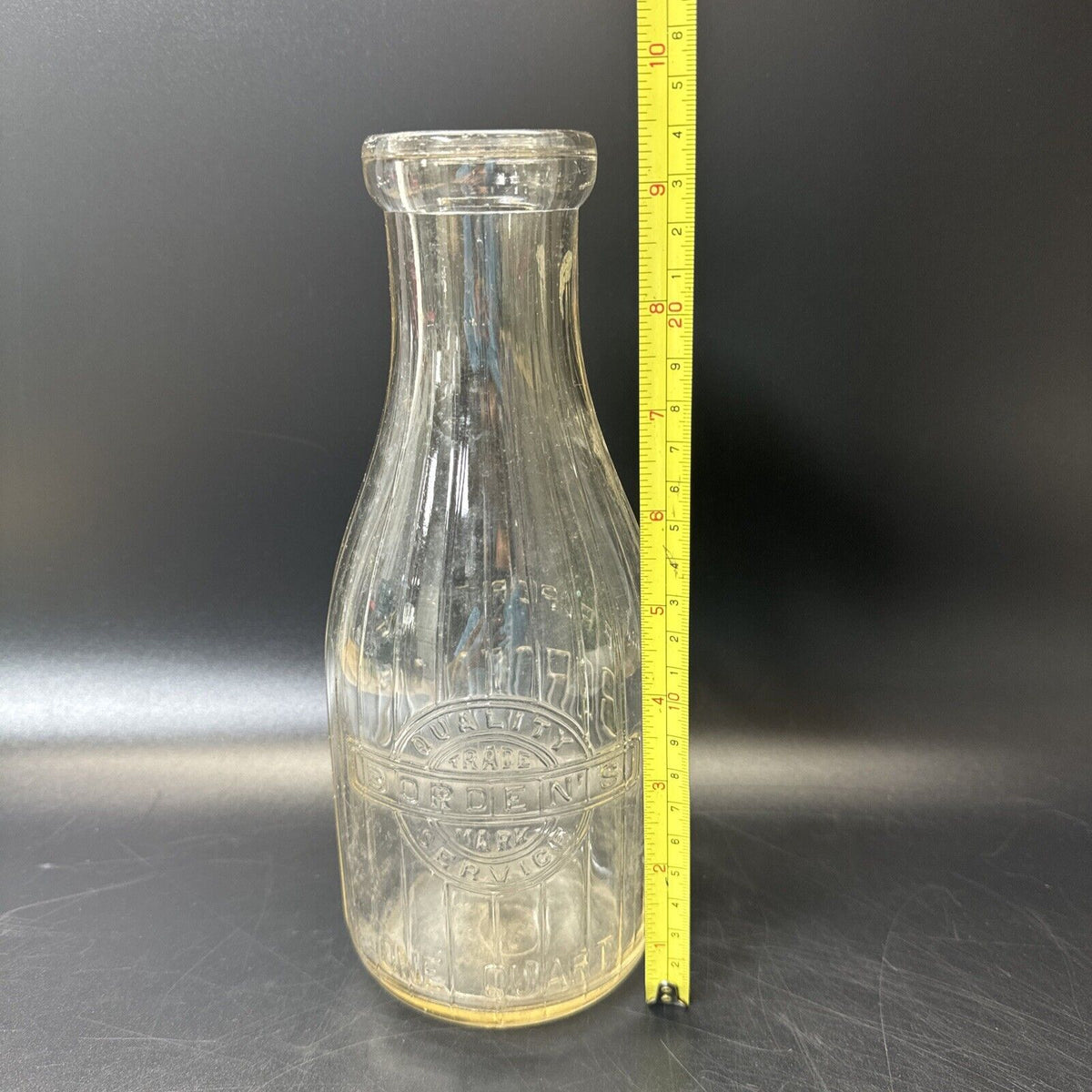 Antique Property Of Borden's Farm Products Coinc. Bottle One Quart