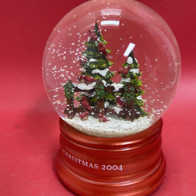 Vintage musical snow globe Christmas's 2004