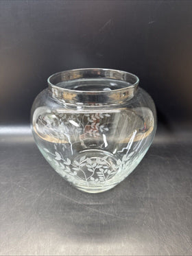 Vintage Glass Vase With Flowers 6.5” Tall
