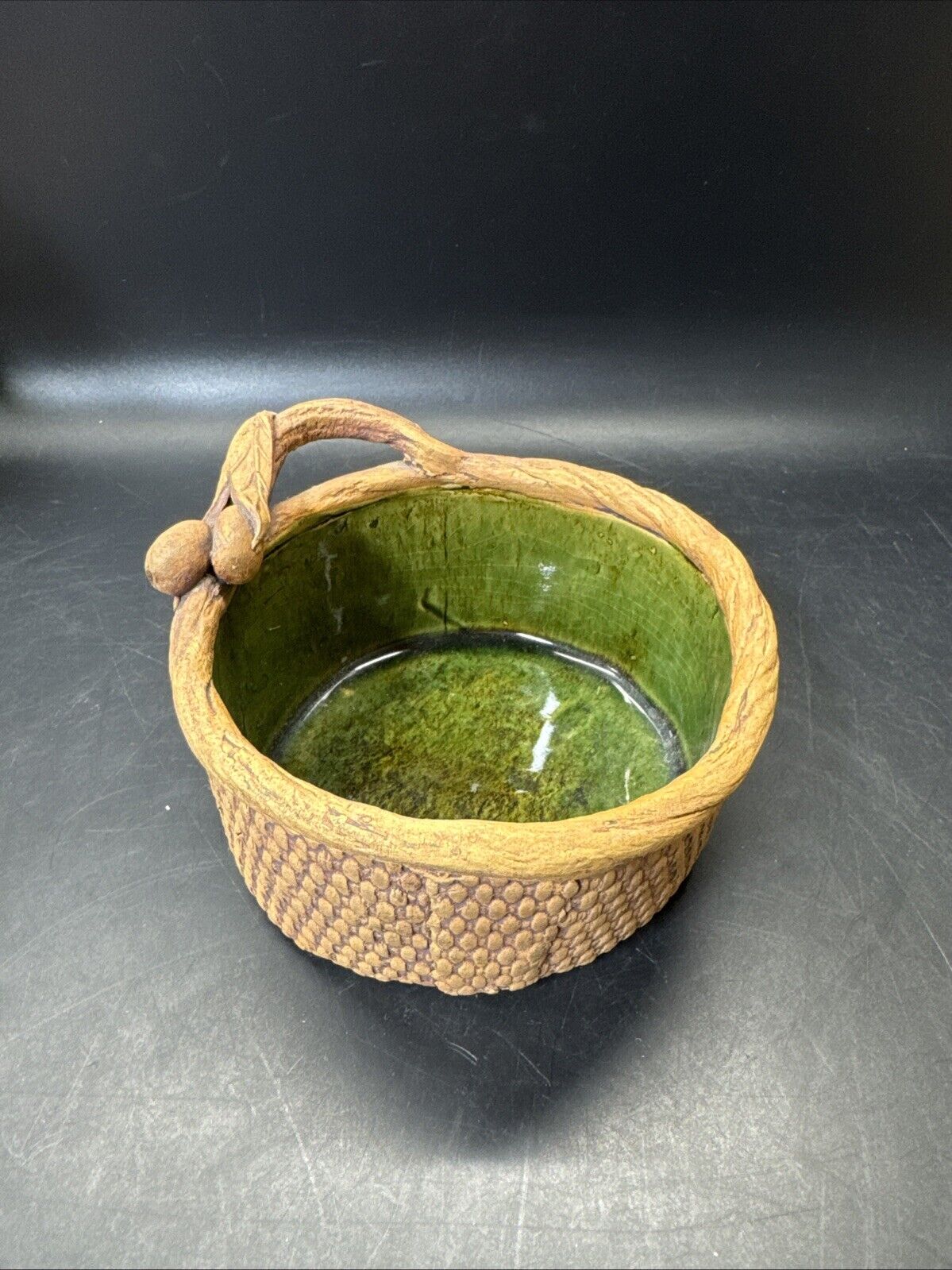 Vintage Ceramics Pottery Leaf  Bowl 5 1/4”