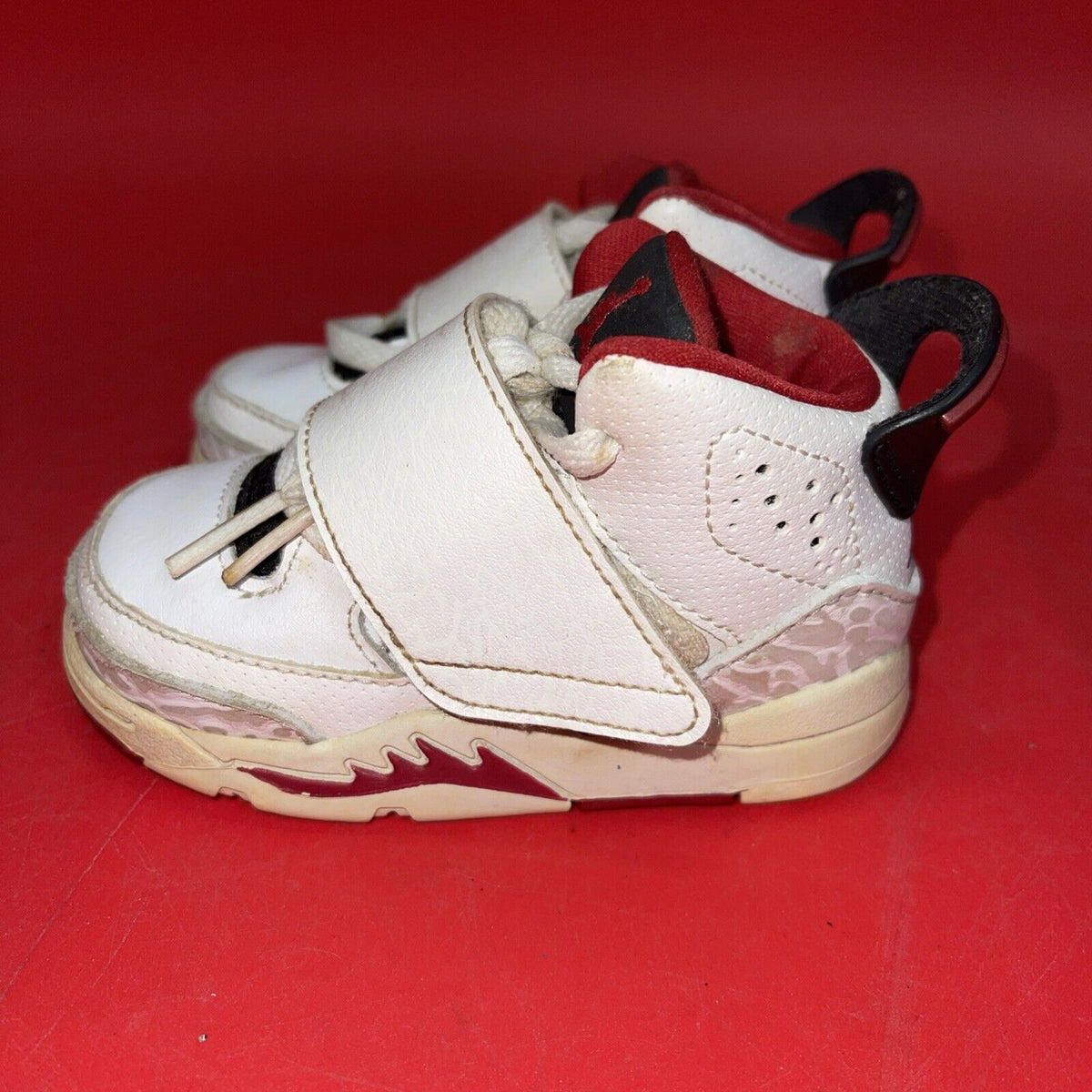 Nike Air Jordan Boys Toddler Son Of Mars White Red Sneakers 512244-112 Sz 5C