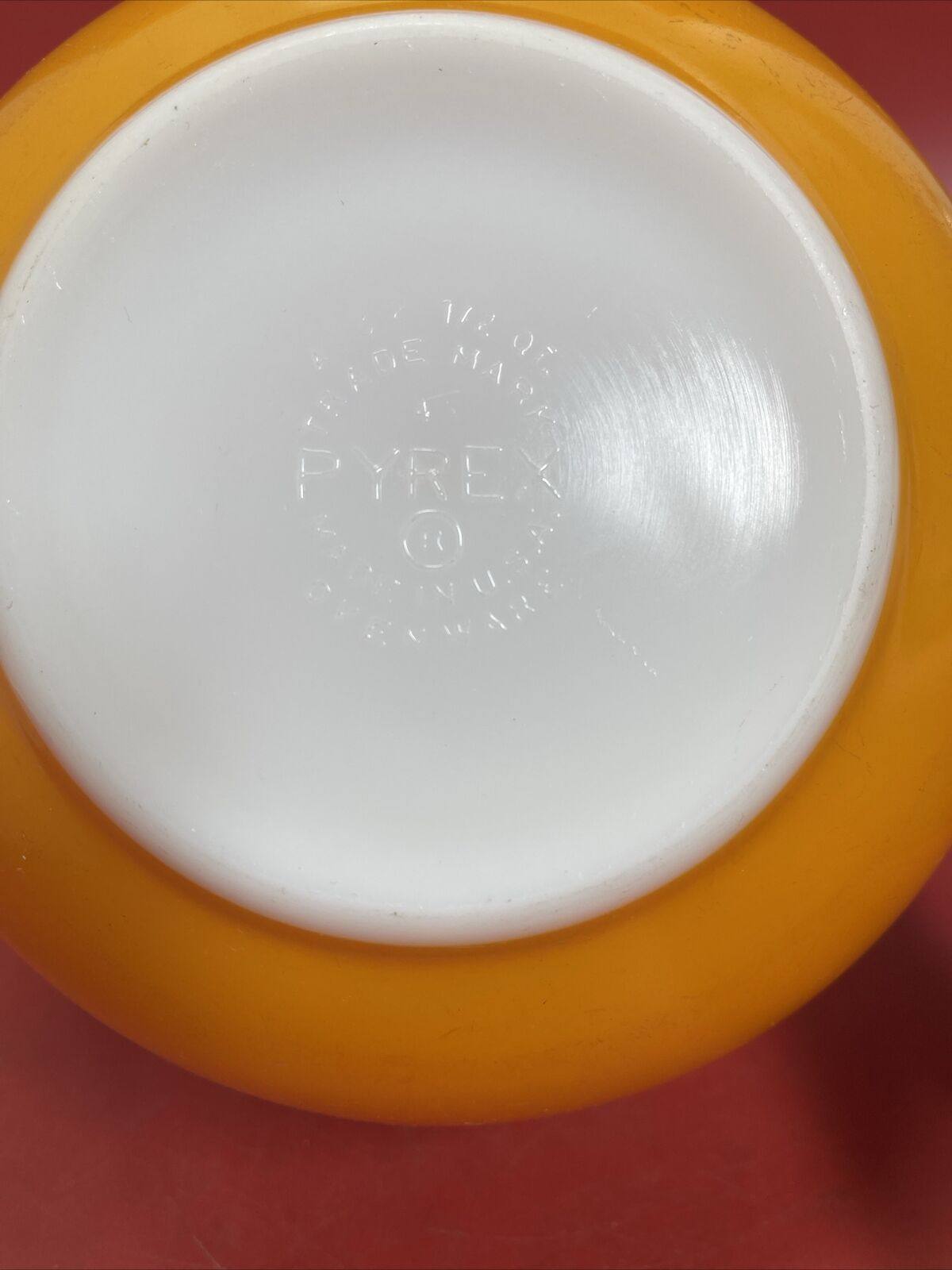 Pyrex Mixing Bowl  FLAME GLO Fade Orange Red Ombre #4032 Flame Glo  1/2 Qt.