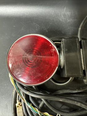 VINTAGE Towing Trailer Tail Stop Light 01-198 SAE-IST-85 Pair Magnet Mounted